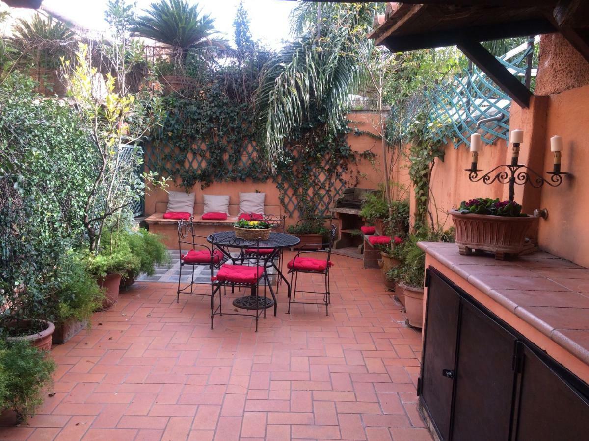 Сasa de vacaciones Cedro Terrace&jacuzzi - Loft In Trastevere Roma